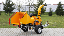Štěpkovač na benzín s brzděným podvozkem LS 100/27 CB